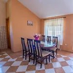 Lejlighed Spacious Overlooking *
