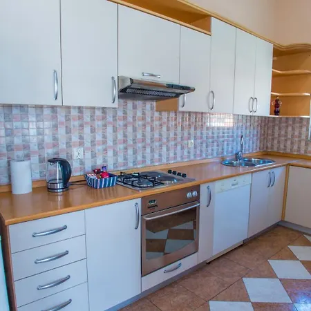 Spacious Overlooking Mostar